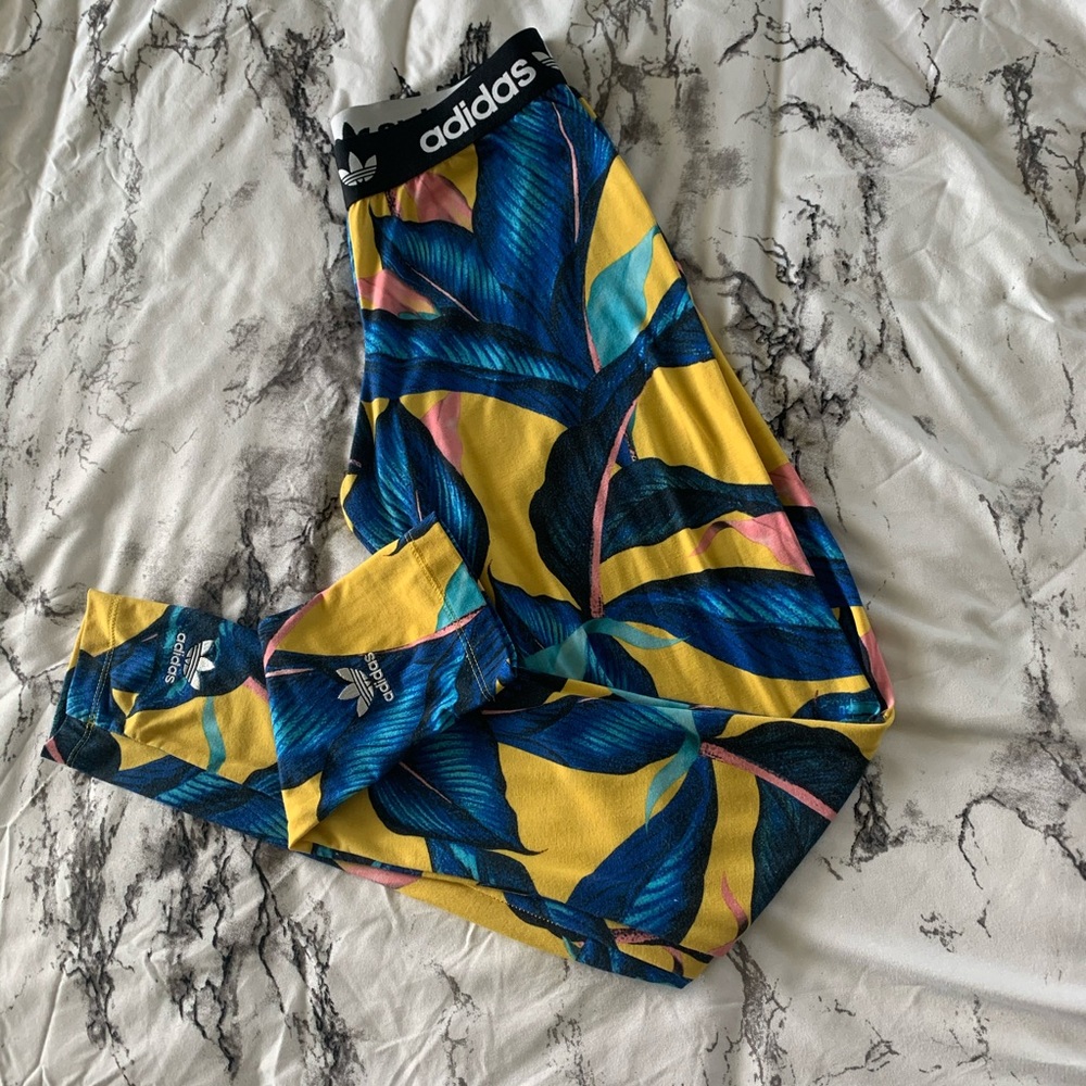 Adidas leggings floral print